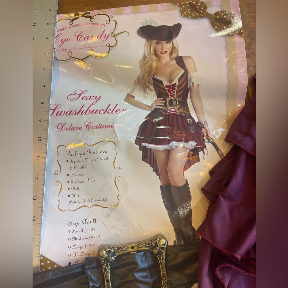 🎃 - Pirate Costume!!